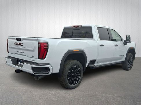 New 2026 GMC Sierra 2500 Denali w/ Denali Reserve Package AWD/4WD image 5