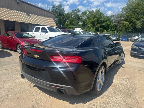 Used 2016 Chevrolet Camaro LT RWD image 32
