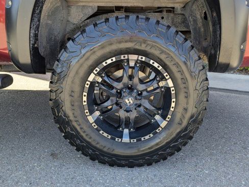 Used 2013 Nissan Titan PRO-4X AWD/4WD image 21