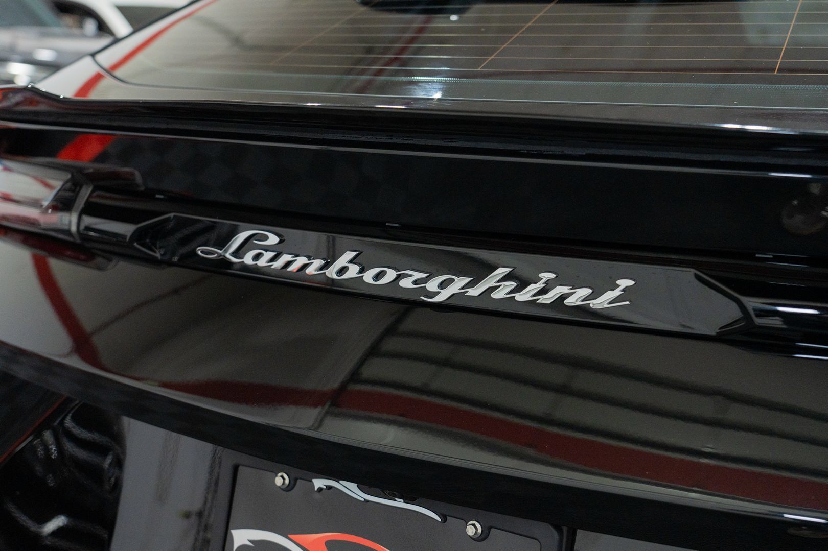 Used 2021 Lamborghini Urus AWD/4WD image 9