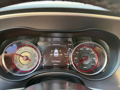 Used 2022 Dodge Charger SXT image 23