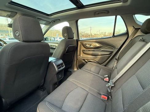 Used 2023 GMC Terrain SLE image 21