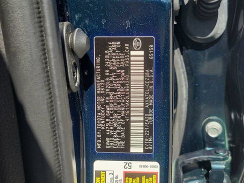 Used 2020 Toyota Camry SE FWD image 32
