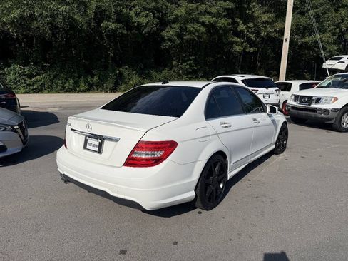 Used 2014 Mercedes-Benz C 250 Sedan w/ Multimedia Package image 5