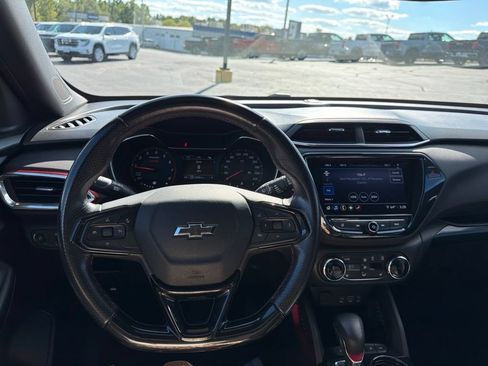 Certified 2021 Chevrolet TrailBlazer RS w/ Convenience Package AWD/4WD image 15