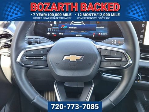 Used 2025 Chevrolet Equinox LT AWD/4WD image 8