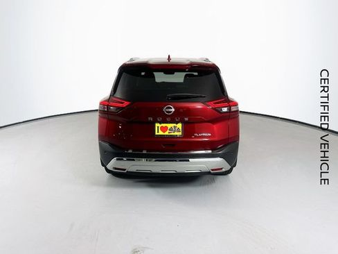 Certified 2022 Nissan Rogue Platinum w/ Head-Up Display Package FWD image 8