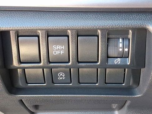Certified 2023 Subaru Forester Premium AWD/4WD image 28
