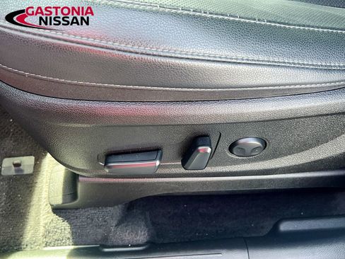 Used 2023 Kia Telluride EX w/ EX Captain's Chair Package FWD image 26