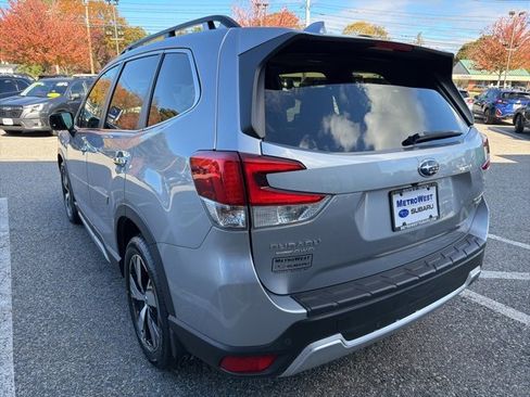 Used 2019 Subaru Forester Touring image 6