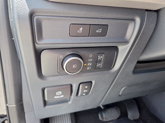 Used 2022 Ford Expedition XLT RWD image 25