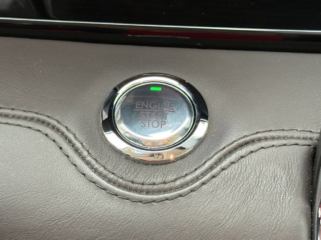 Certified 2023 Lincoln Navigator Black Label AWD/4WD image 22