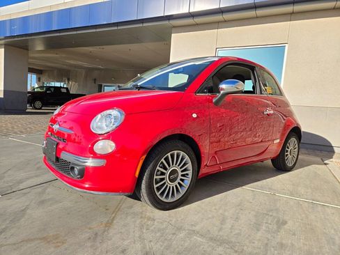 Used 2013 FIAT 500 Lounge w/ Luxury Leather Pkg image 2