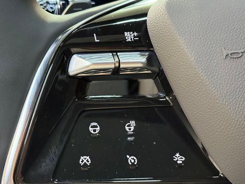 New 2025 Cadillac Escalade ESV Premium Luxury w/ Touring Package image 16