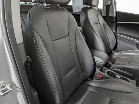 Used 2014 Hyundai Elantra GT w/ Option Group 03 image 25