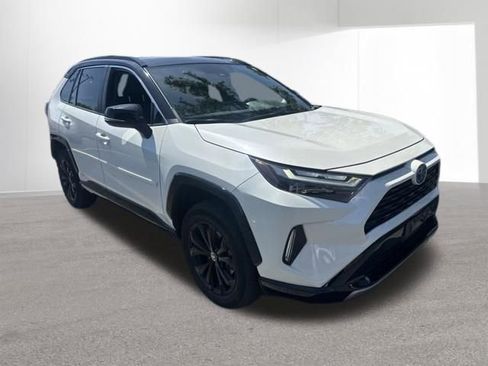 Used 2022 Toyota RAV4 XSE w/ XSE Grade Weather Package AWD/4WD image 9