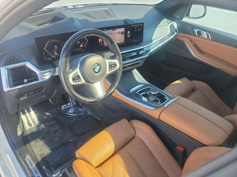 Used 2024 BMW X5 sDrive40i w/ M Sport Package RWD image 19