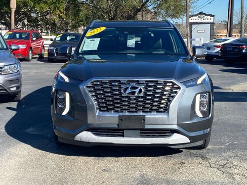 Used 2021 Hyundai Palisade Limited image 2