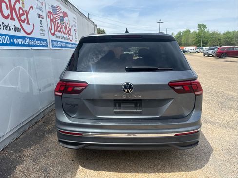 Used 2024 Volkswagen Tiguan S image 4