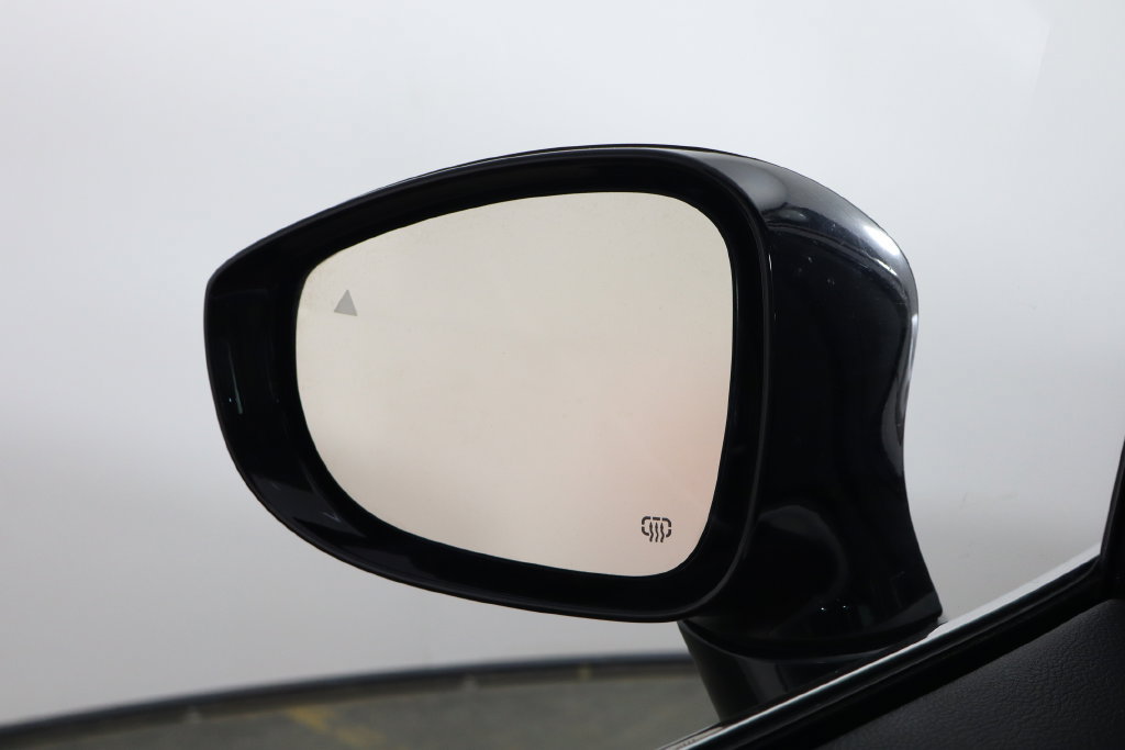 Used 2025 Chrysler Pacifica Select FWD image 43