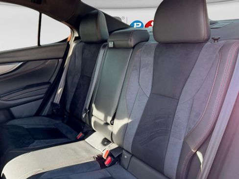 Used 2022 Subaru WRX Limited image 14
