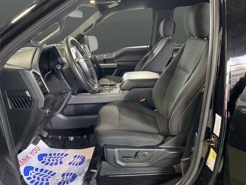 Used 2018 Ford F150 XLT w/ Equipment Group 302A Luxury image 4