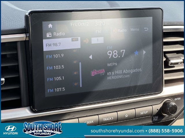 Certified 2024 Hyundai Venue SEL FWD image 27