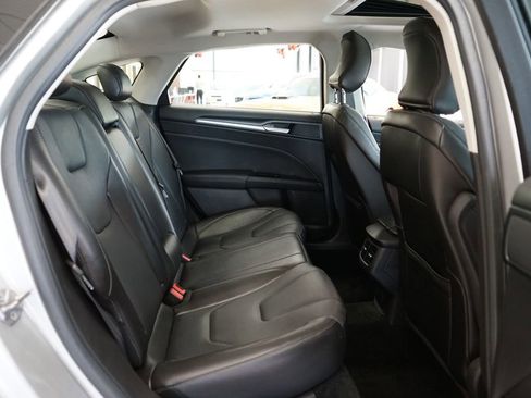 Used 2016 Ford Fusion Titanium FWD image 14