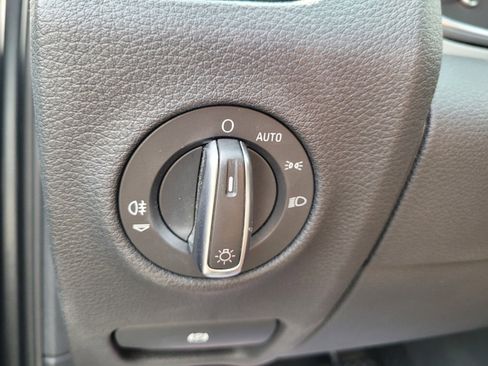 Used 2015 Audi Q7 3.0T S line Prestige w/ Sport Edition image 30