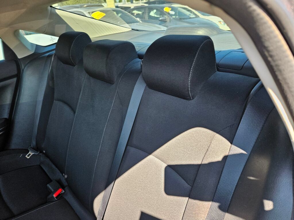 Used 2017 Honda Civic LX image 10