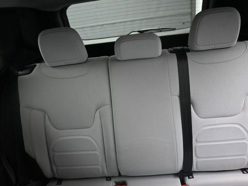 Used 2022 Jeep Renegade Latitude image 5