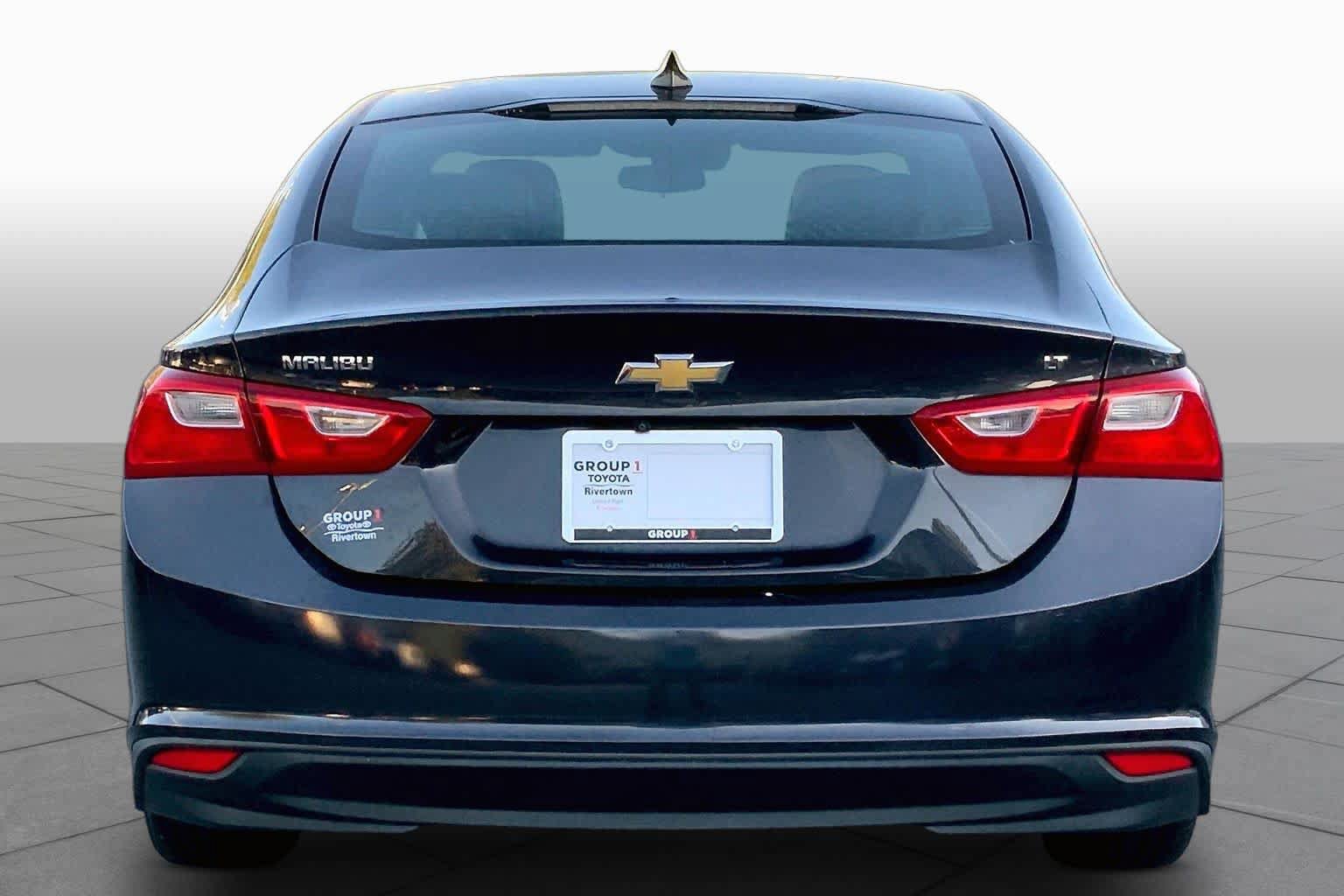 Used 2023 Chevrolet Malibu LT FWD image 5