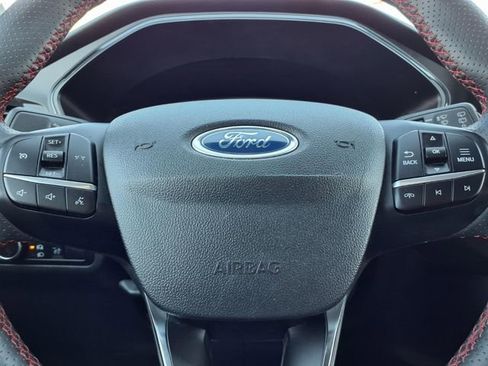 Used 2024 Ford Escape ST-Line w/ Cold Weather Package image 15