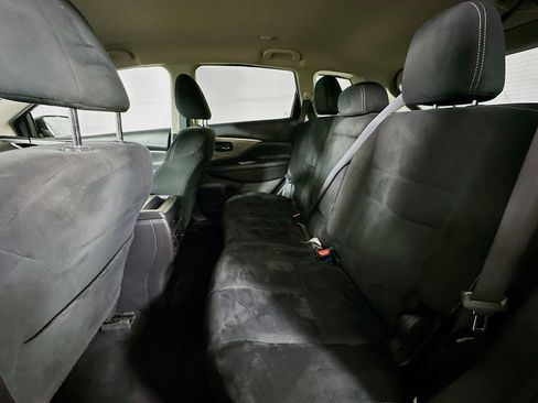 Used 2018 Nissan Murano S image 14