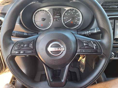 Used 2024 Nissan Versa S w/ S Plus Package FWD image 20
