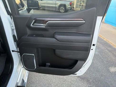Used 2023 GMC Sierra 1500 SLT w/ SLT Premium Package image 42