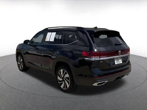 Used 2026 Volkswagen Atlas SE AWD/4WD image 10