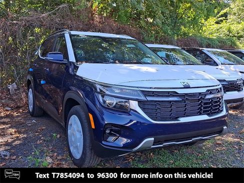 New 2026 Kia Seltos EX image 1