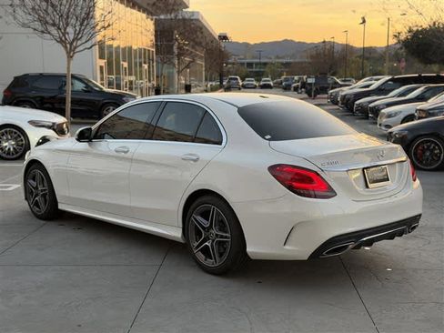Used 2019 Mercedes-Benz C 300 Sedan image 4