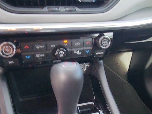 Used 2022 Jeep Compass Limited AWD/4WD image 38