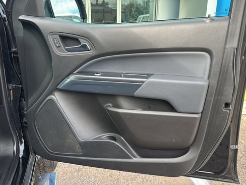 Used 2022 Chevrolet Colorado Z71 image 19
