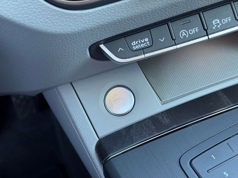 Used 2020 Audi Q5 2.0T Premium w/ Convenience Package image 32