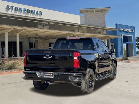 Used 2025 Chevrolet Silverado 1500 Custom w/ Turbomax Blackout Package image 5