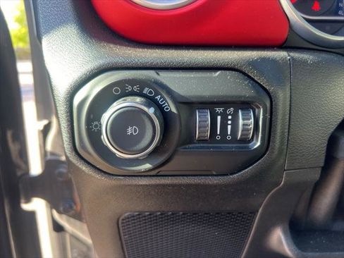 Certified 2020 Jeep Wrangler Unlimited Rubicon w/ LED Lighting Group AWD/4WD image 8