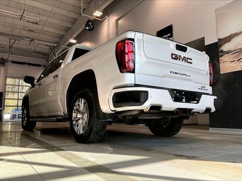 Used 2023 GMC Sierra 1500 Denali image 5