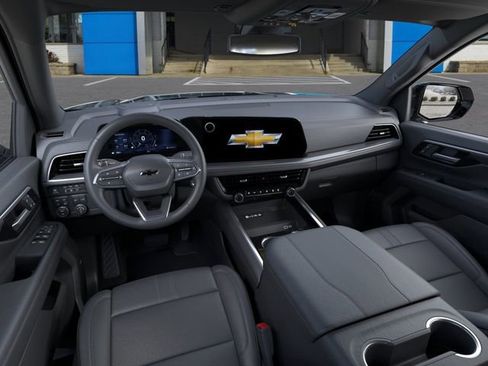 New 2026 Chevrolet Suburban RST AWD/4WD image 15