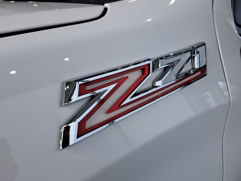 Used 2024 Chevrolet Silverado 1500 LT Trail Boss w/ Convenience Package II image 37