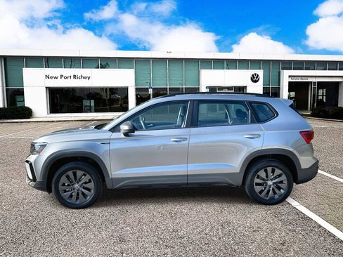 Certified 2023 Volkswagen Taos S FWD image 3