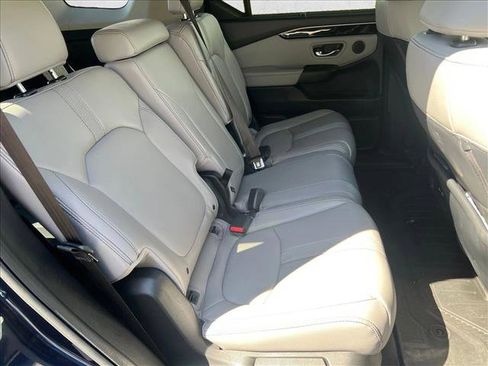 Used 2023 Honda Pilot EX-L image 18