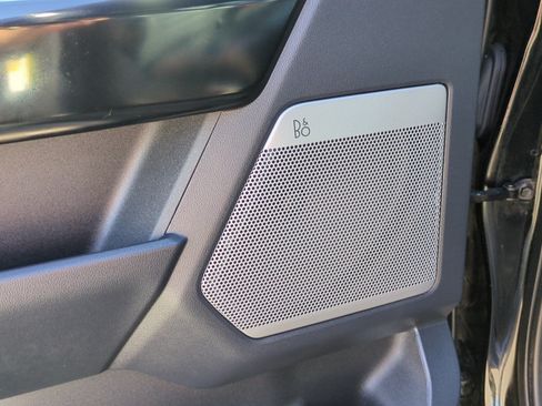Used 2023 Ford F150 Platinum AWD/4WD image 12
